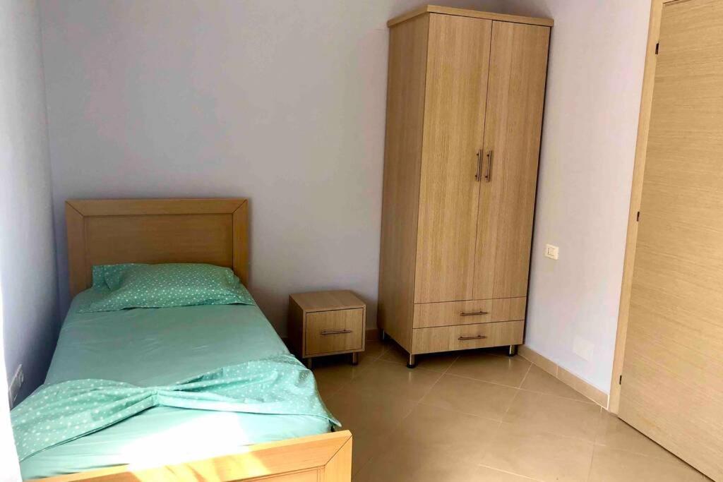 Spectacular Seaview Apartment Vlore Luaran gambar