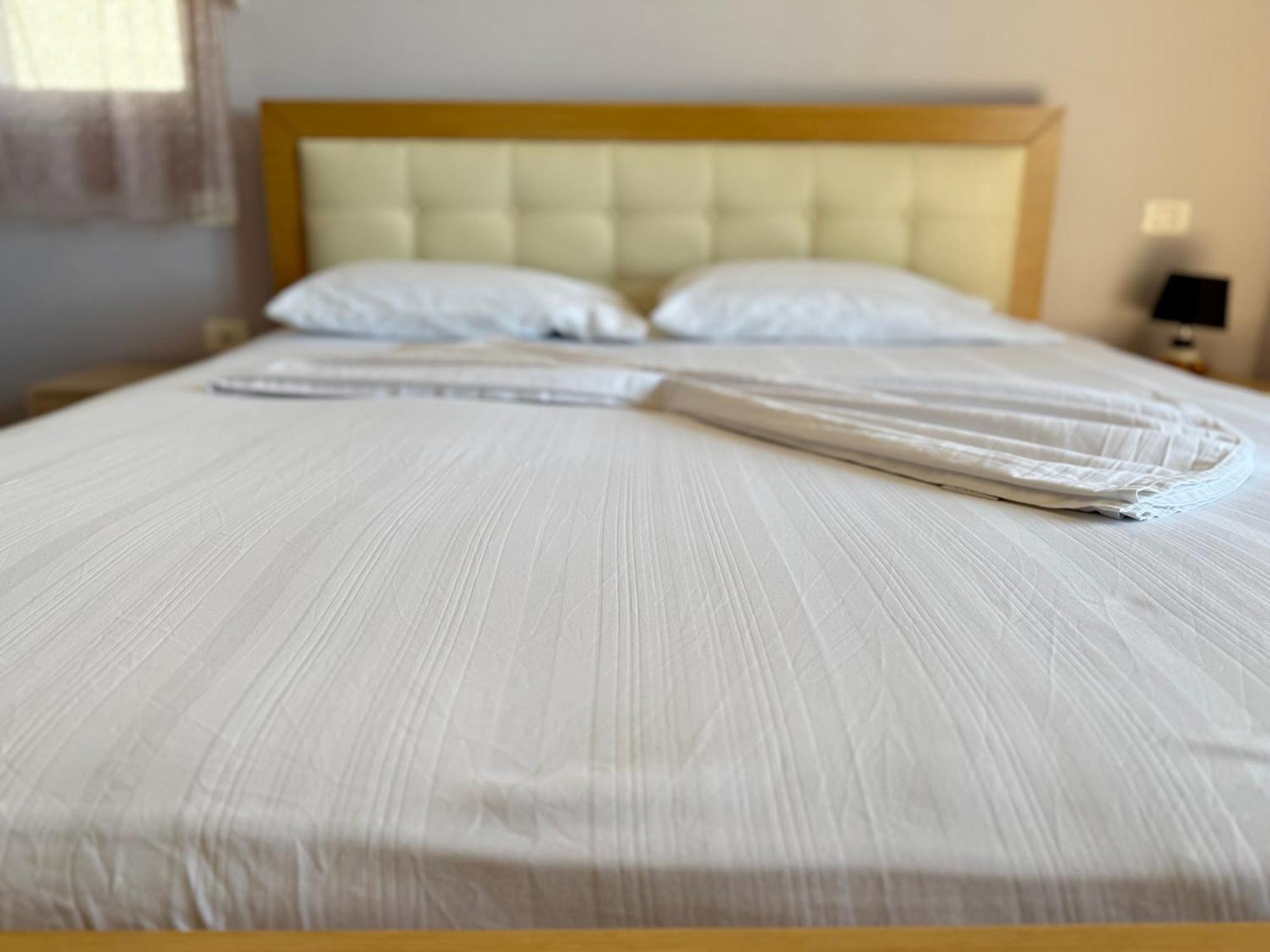 Spectacular Seaview Apartment Vlore Luaran gambar