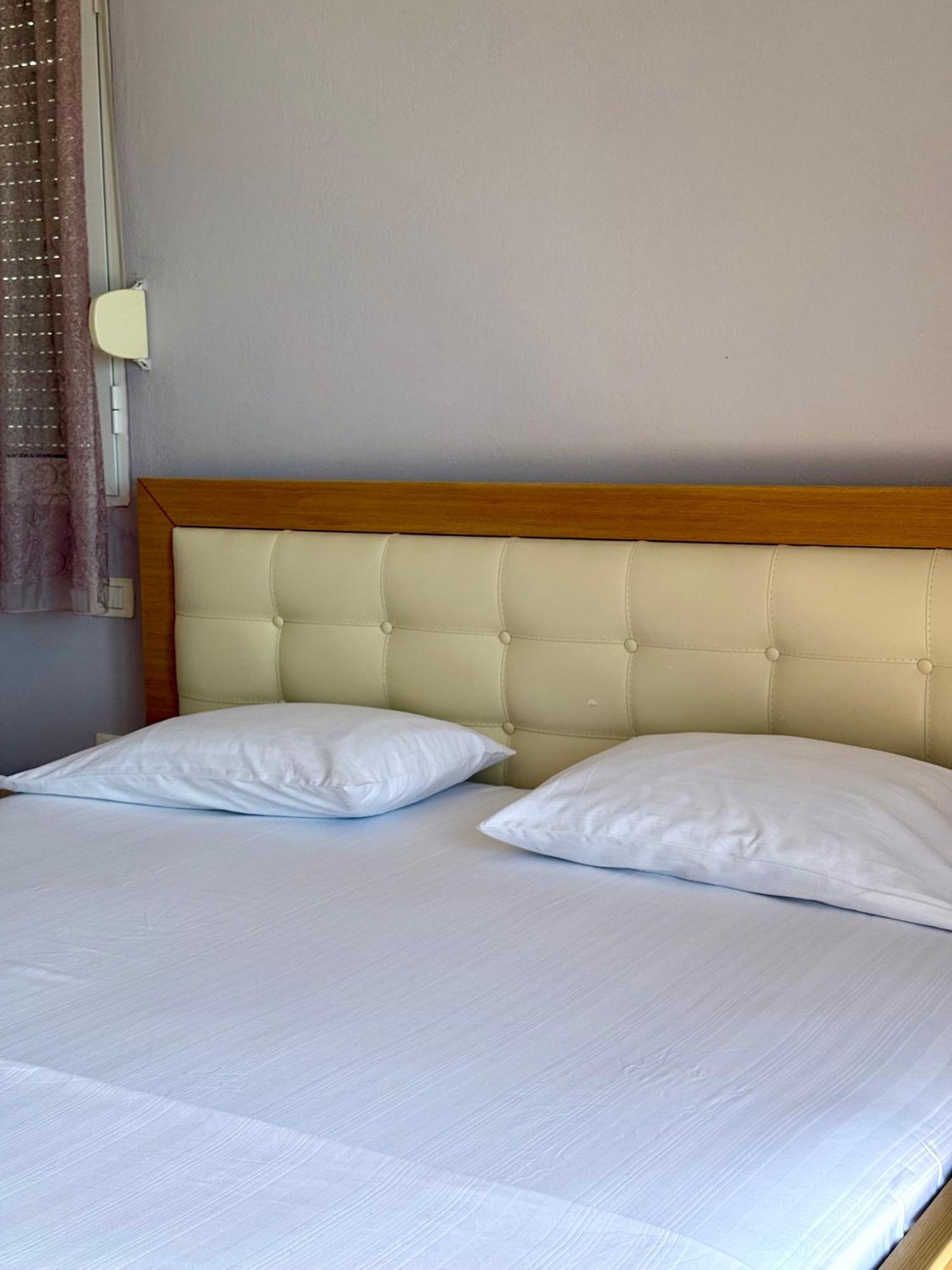 Spectacular Seaview Apartment Vlore Luaran gambar